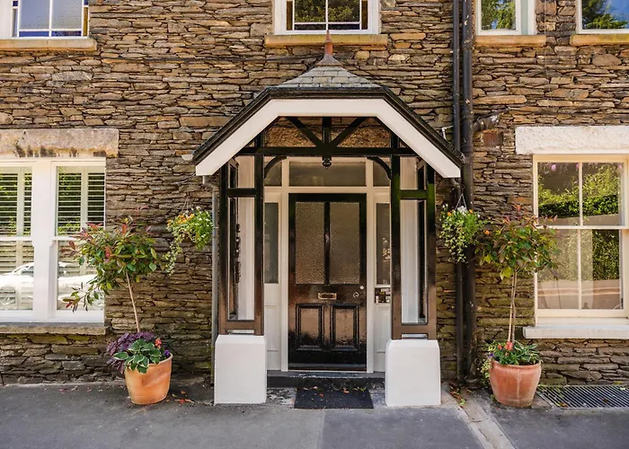 Beautiful Georgian Apartment In Bowness Centre