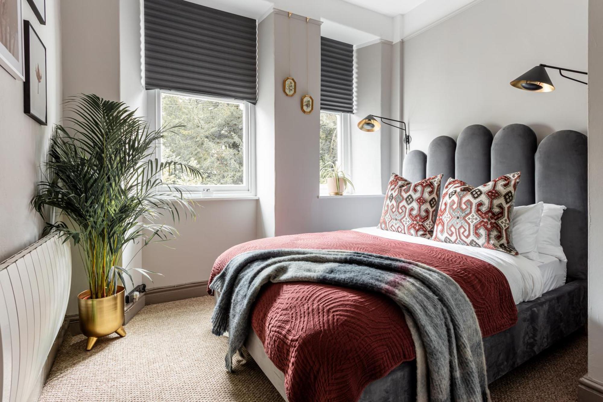 Beautiful Georgian In Centre Apartment